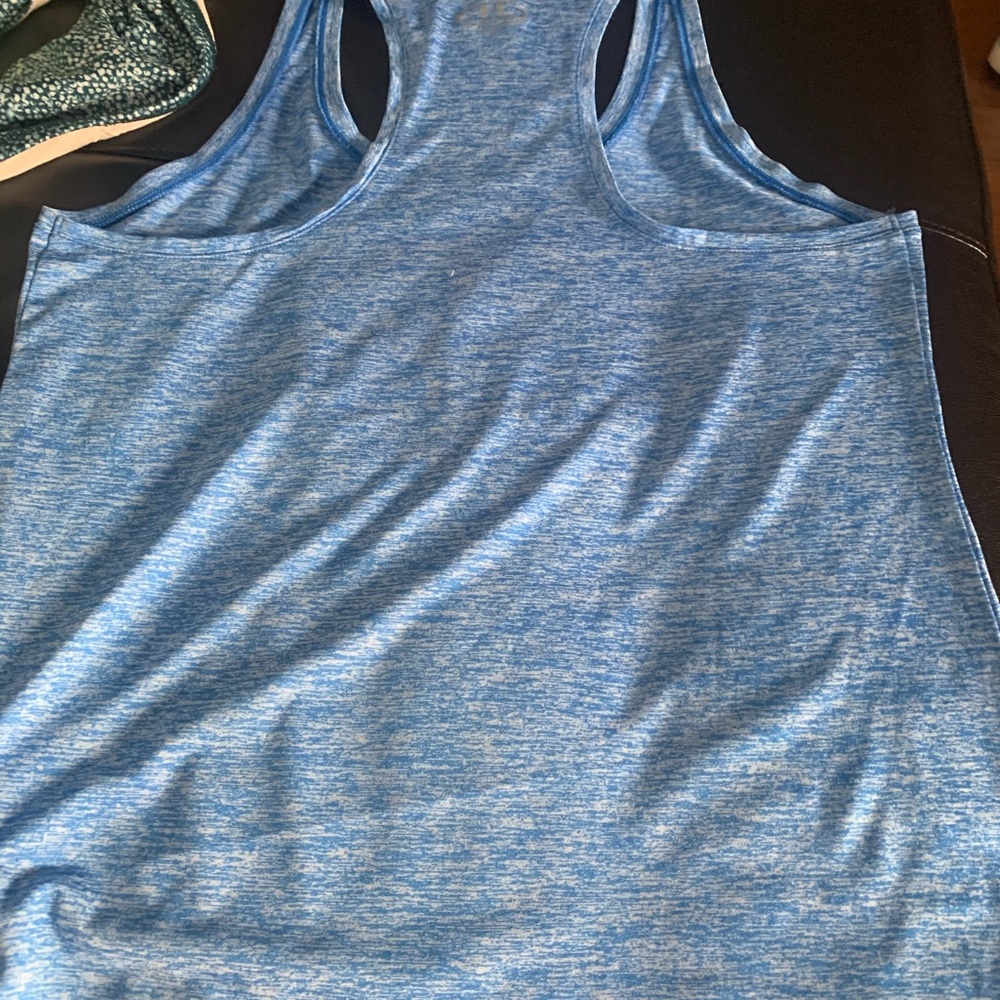 Under Armour Tank Top - Picture 3 of 4
